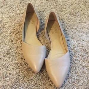 Naturalized nude flats